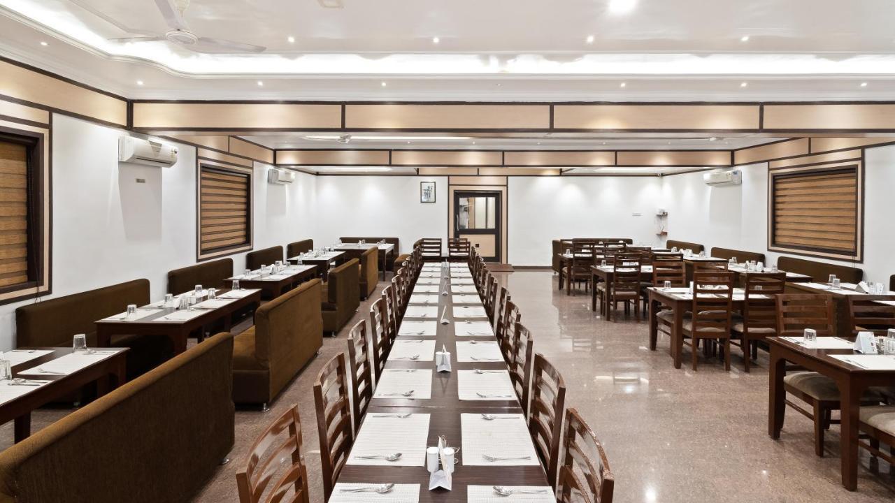 Niranjana Hotel Bodhgaya Bodh Gaya Exterior foto