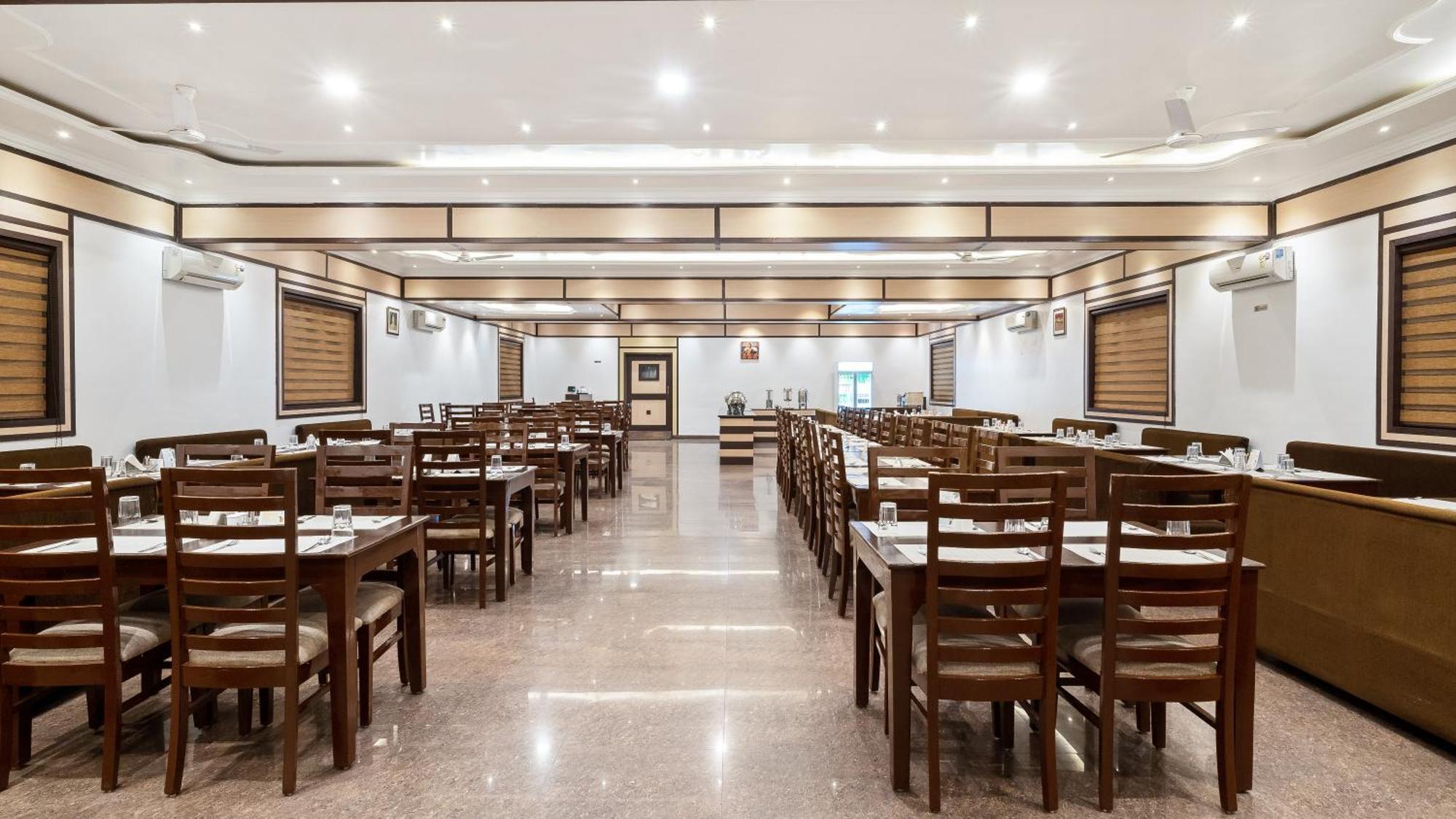 Niranjana Hotel Bodhgaya Bodh Gaya Exterior foto